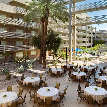 Doubletree Suites By Hilton Phoenix Exterior foto