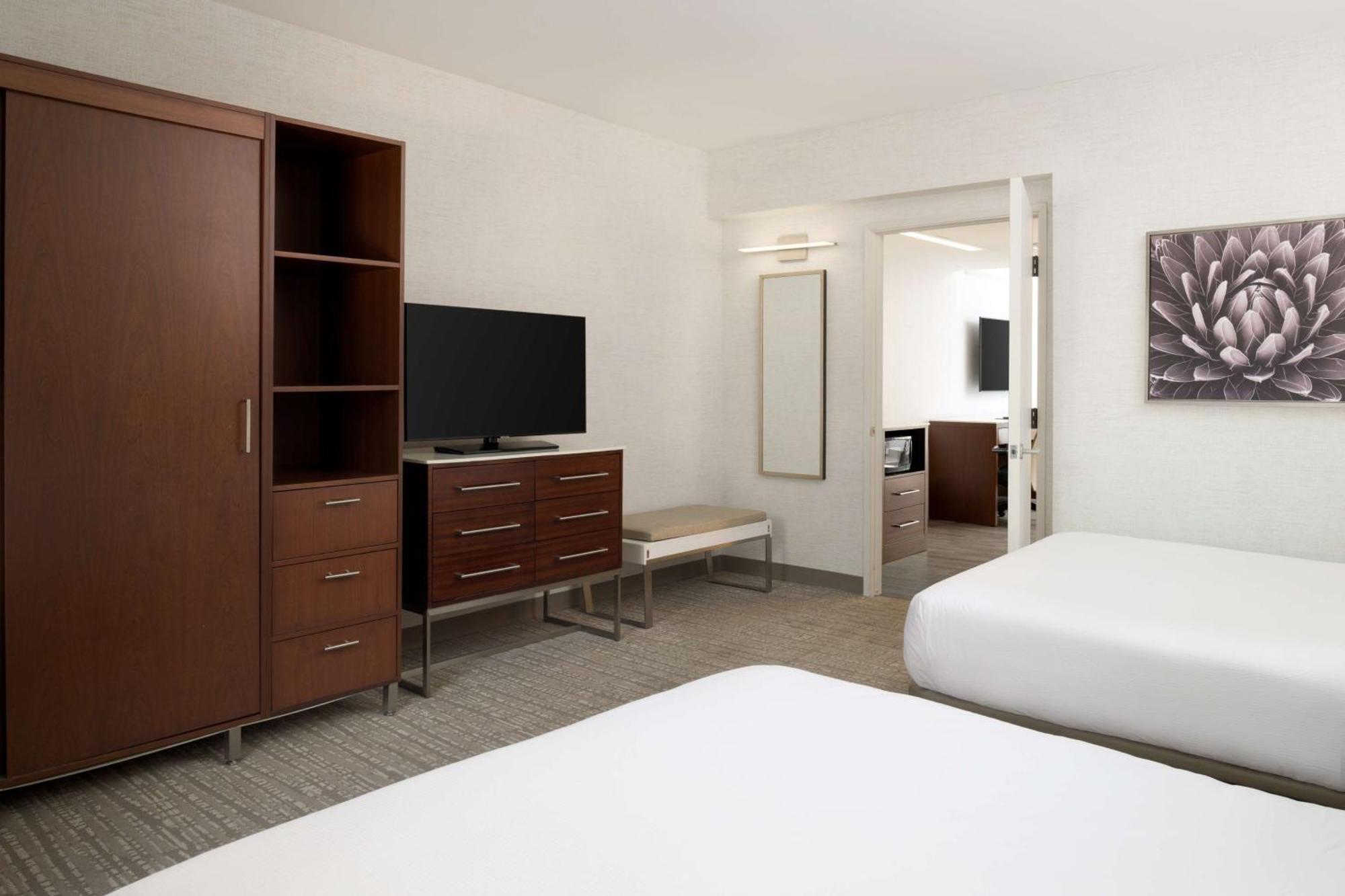 Doubletree Suites By Hilton Phoenix Exterior foto